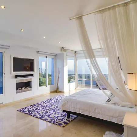 Gran View Elviria Holiday home *